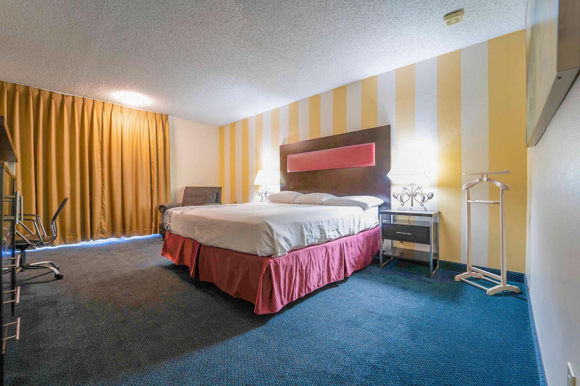 Royal Plaza Inn Indio Zewnętrze zdjęcie