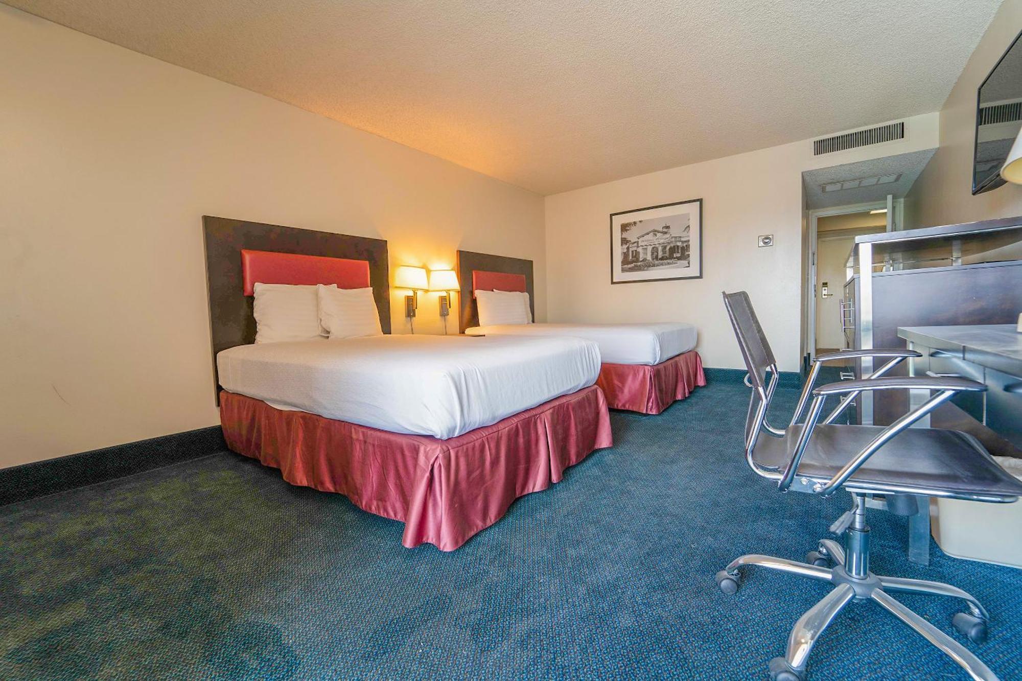 Royal Plaza Inn Indio Zewnętrze zdjęcie
